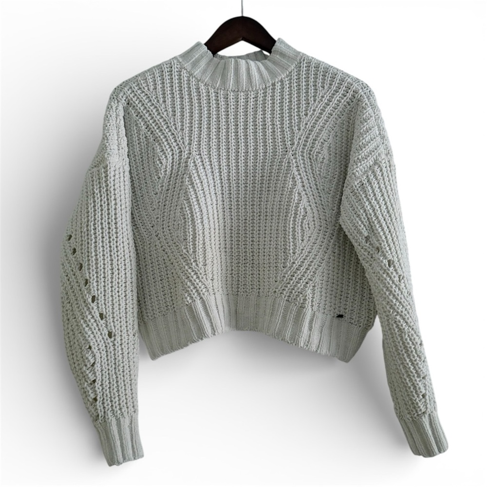 Hollister Women’s Small White Chenille Cropped Sweater Mock Neck Chunky Knit